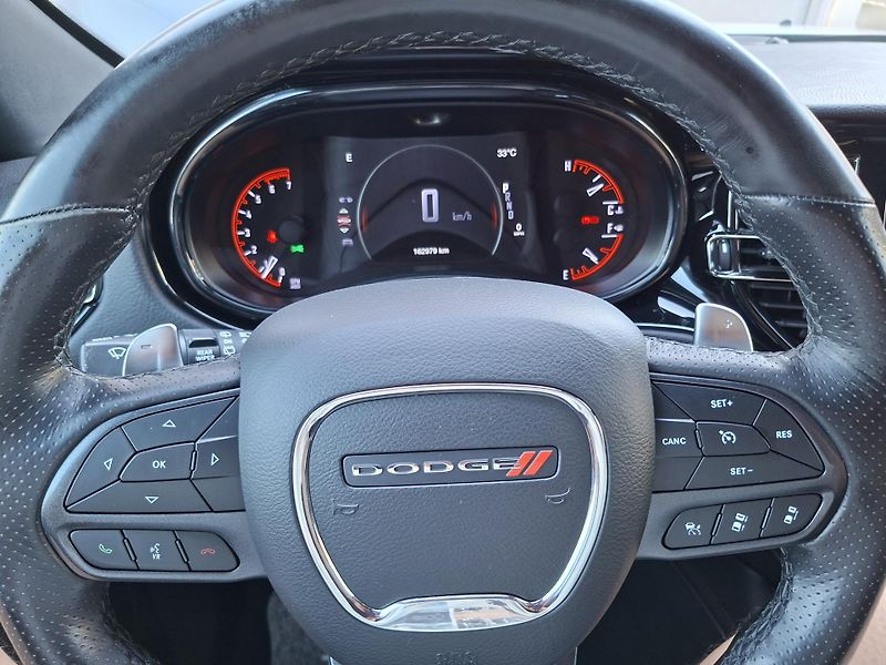 Dodge Durango (2023) 5,7L V8 4x4, Max výbava, tažné - fotka 21 z 35
