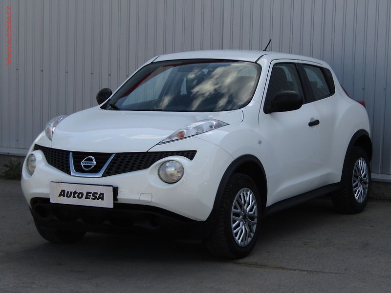 Nissan Juke (2010) 1.6i, ČR, AC - fotka 3 z 14