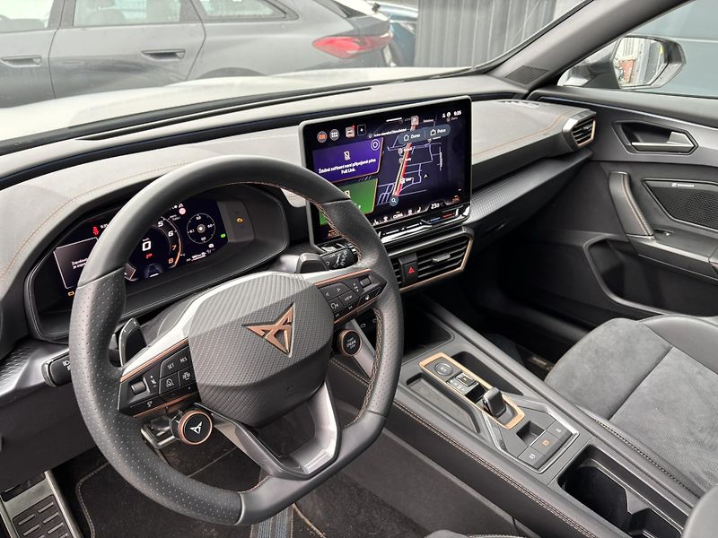 Cupra Formentor (2025) VZ 2.0 TSI (245 kW) 4WD AUT - fotka 10 z 20