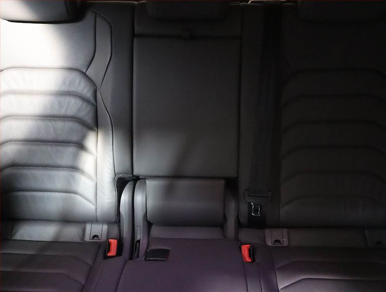 Volkswagen Touareg (2019) 3.0 TDI - fotka 10 z 24