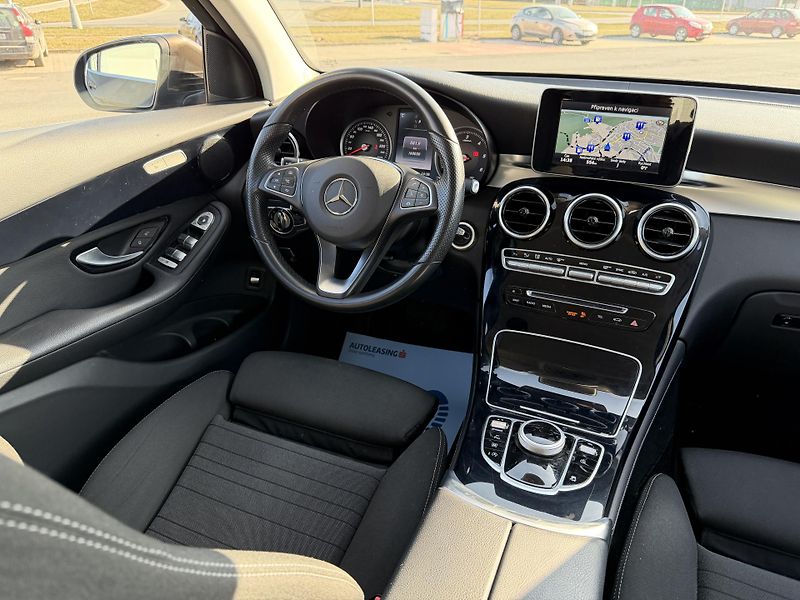 Mercedes-Benz GLC 220d 125kW 4Matic - fotka 43 z 68