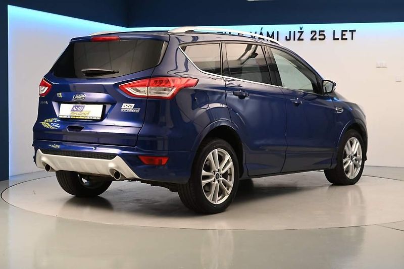 Ford Kuga (2016) 2.0 4x4 INDIVIDUAL Bi-Xenon Ta - fotka 5 z 36
