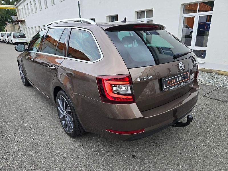 Škoda Octavia 2.0TSi 140kW DSG L&K 4x4 KŮŽE - fotka 5 z 38