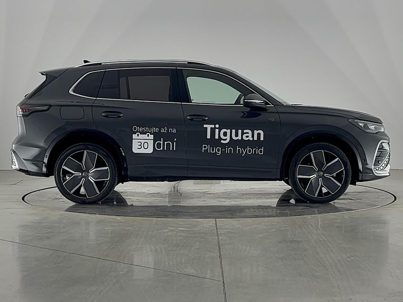 Volkswagen Tiguan (2025) R-Line People - fotka 16 z 29