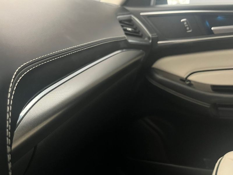 Ford S-MAX 2.5 FHEV VIGNALE REZERVACE - fotka 31 z 50