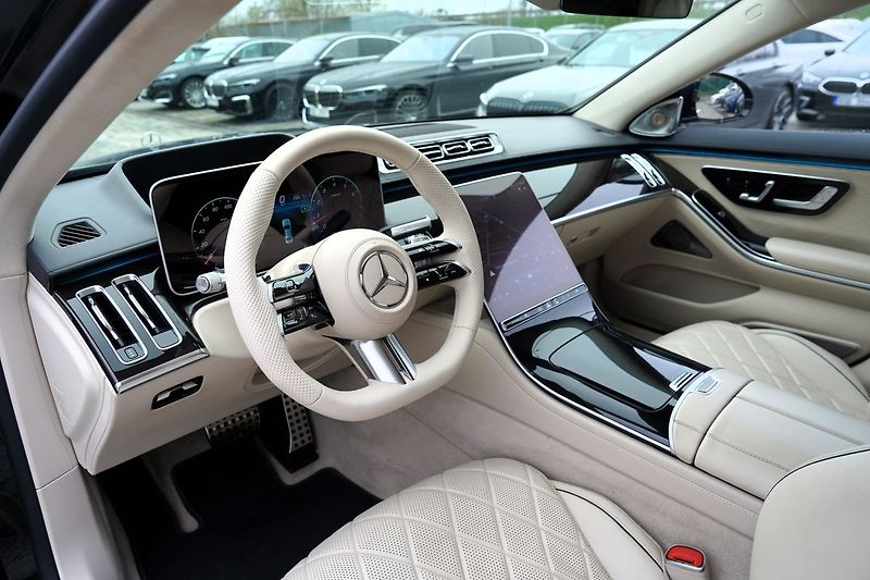 Mercedes-Benz Třídy V V 300d L 4Matic Exclusive AMG - fotka 39 z 45