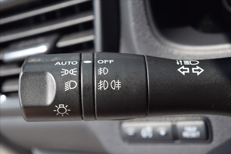 Nissan Leaf 42KW TEKNA TOP VÝBAVA - fotka 19 z 26