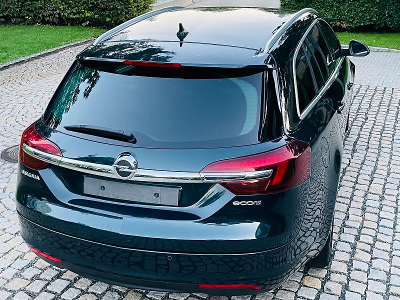Opel Insignia 2.0CDTi MANUÁL KAMERA SERVISKA - fotka 13 z 46