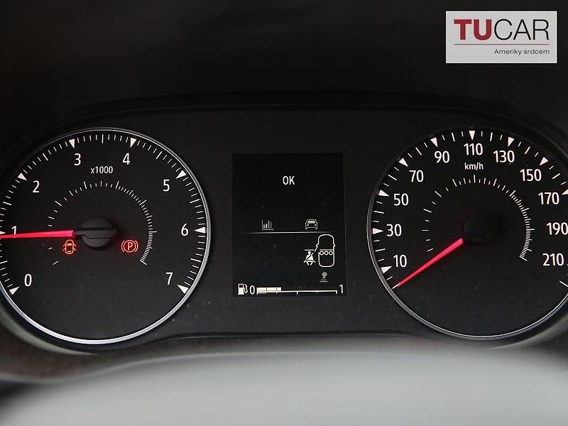 Dacia Jogger (2022) 1.0 Tce LPG - fotka 13 z 28