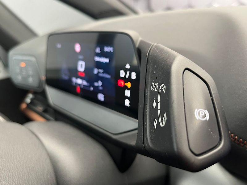 Cupra Born 170kW/77kWh e-Boost 91.6 % SoH - fotka 17 z 70