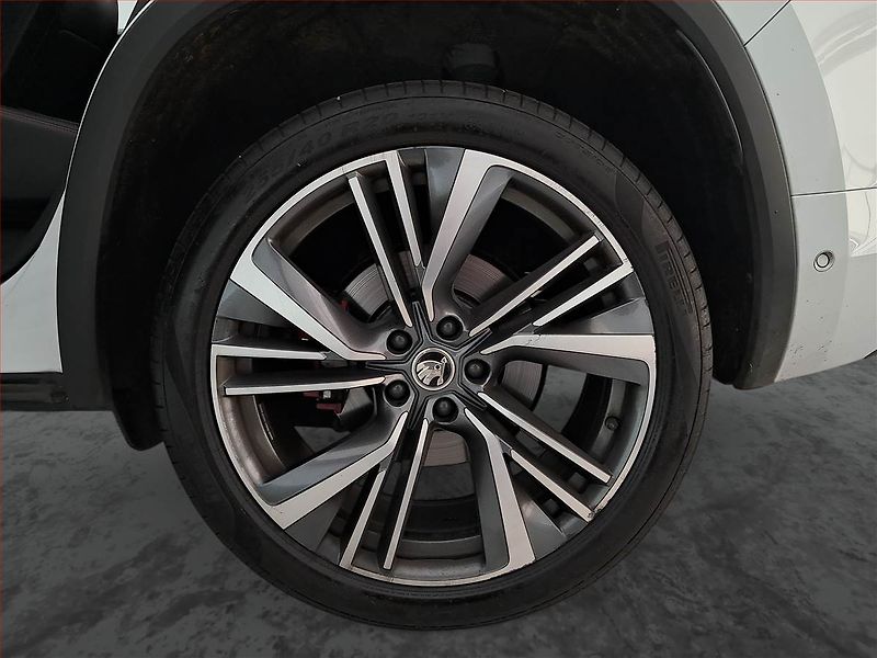 Škoda Kodiaq (2022) RS 2.0 TSI - fotka 15 z 23