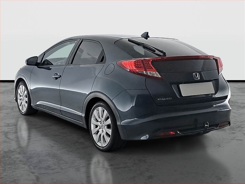 Honda Civic (2013) 1.8 i-VTEC, Serv.kniha - fotka 4 z 17