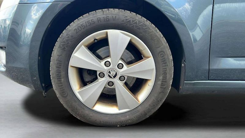 Škoda Octavia Combi Style 1,6 TDI/81 kW/3763 - fotka 35 z 42