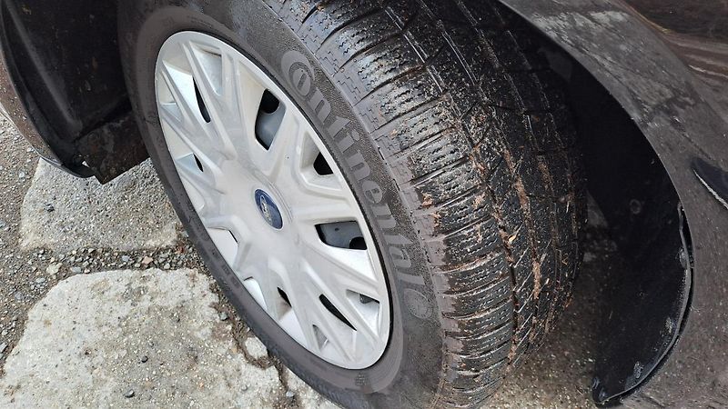 Ford Mondeo 2.0 TDCI Trend - fotka 18 z 27