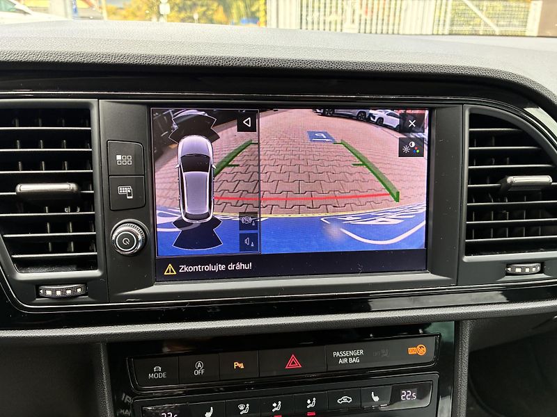 Seat Leon FR,92kW KLIMA NAVIGACE ,SERVIS - fotka 20 z 31