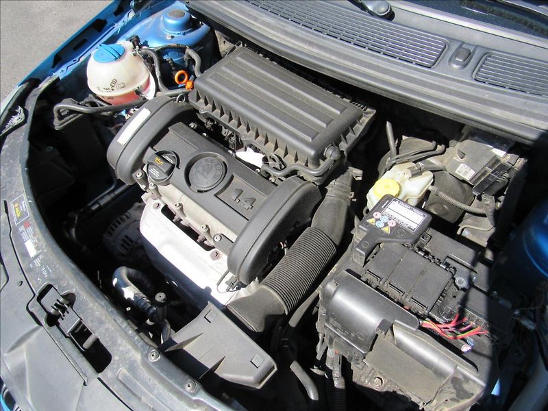 Škoda Roomster 1,4 i 63kW - fotka 26 z 30