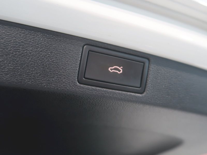 Škoda Scala (2023) MONTE CARLO 1.5TSI 110KW PANOR - fotka 39 z 40