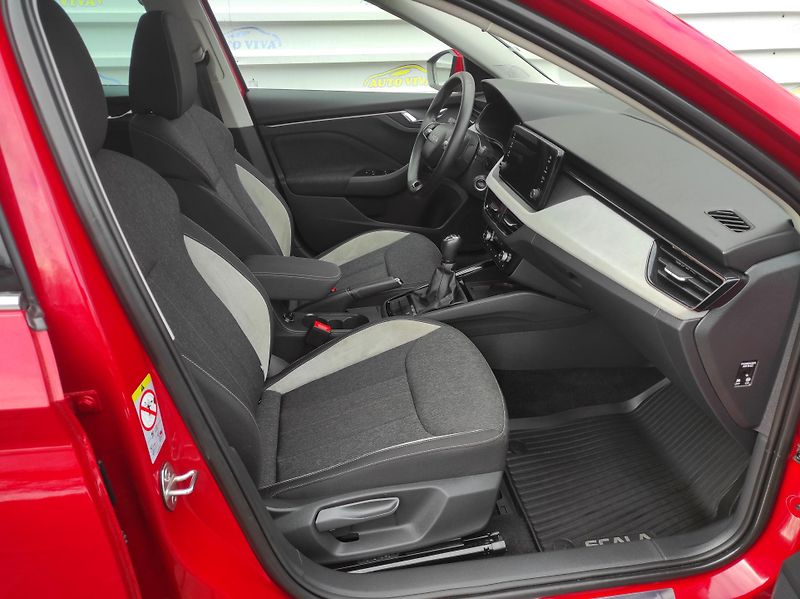 Škoda Scala 1,0TSi 85kW, Top Selection, ČR - fotka 13 z 47