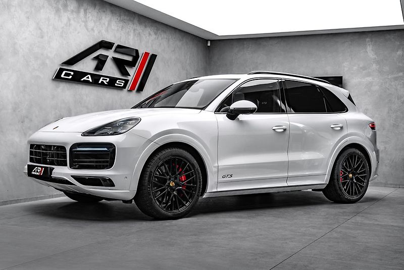 Porsche Cayenne 4.0 GTS Sport Chrono PDLS+ Pan - fotografie inzerátu