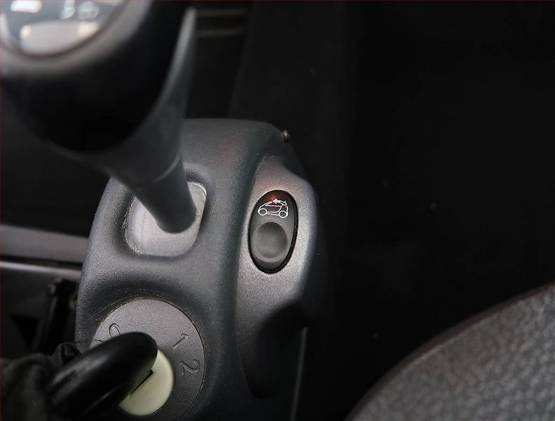 Smart Fortwo (2004) 0.7, Automat, nová STK - fotka 15 z 16