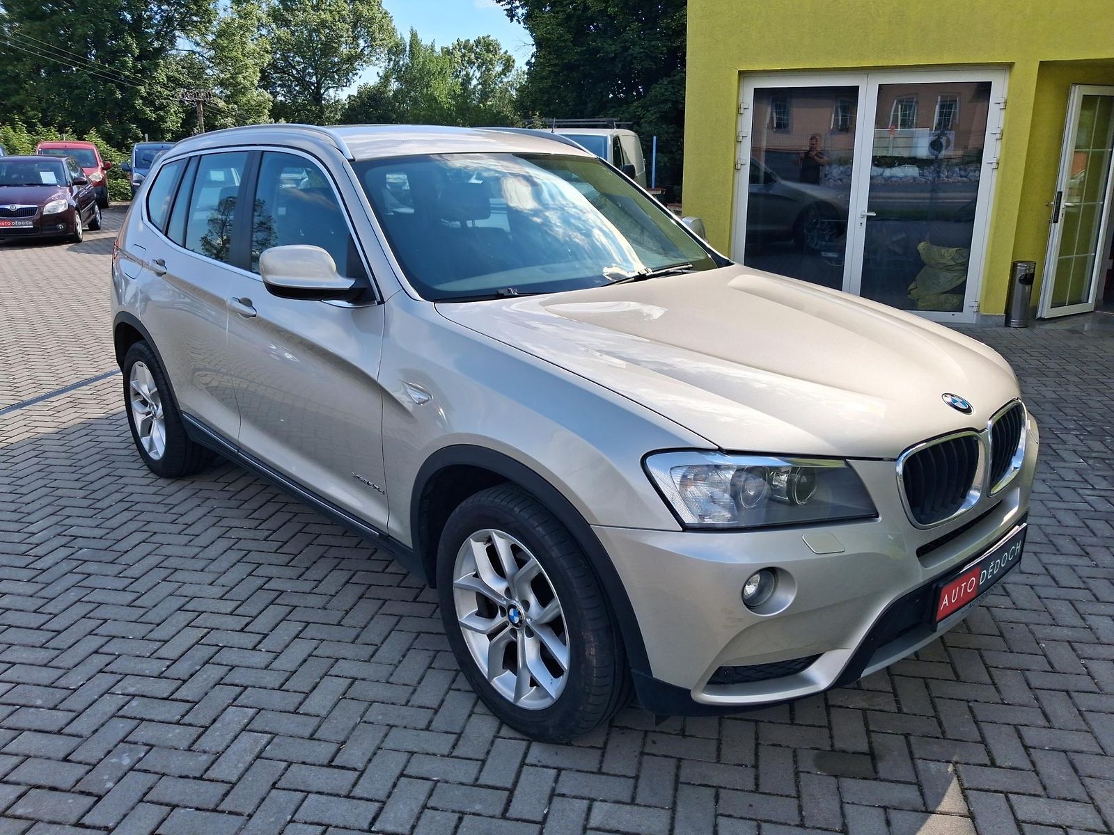 BMW X3 2,0D XDRIVE ČR SERVISKA 2xKOLA