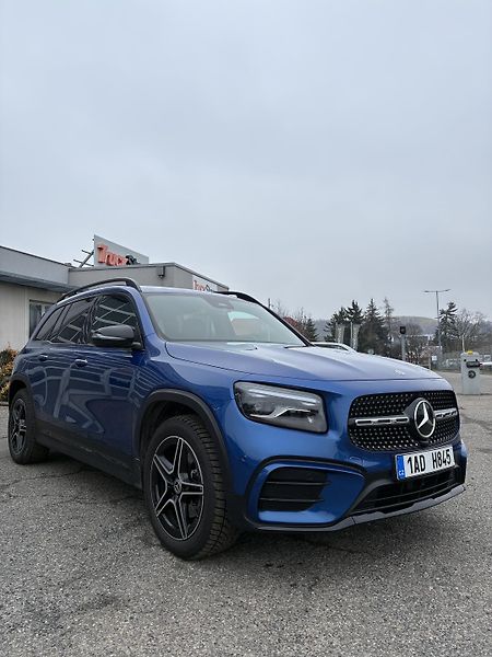 Mercedes-Benz GLB (2024) 200d 4MATIC - fotka 2 z 14