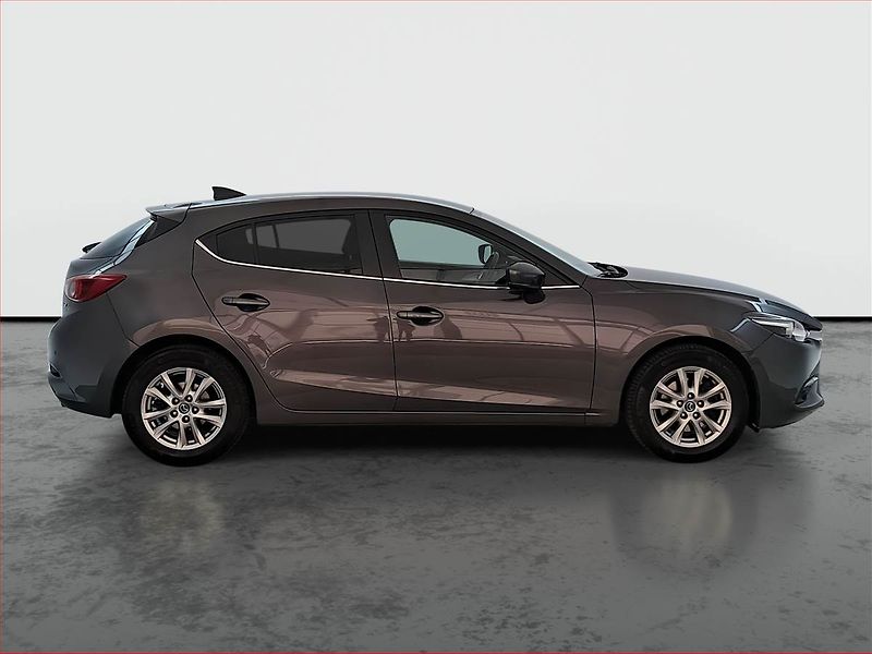 Mazda 3 (2017) Emotion 2.0 Skyactiv-G, Navi - fotka 6 z 16