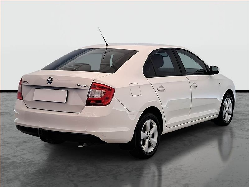 Škoda Rapid (2013) Ambition 1.2 TSI, Serv.kniha - fotka 5 z 16