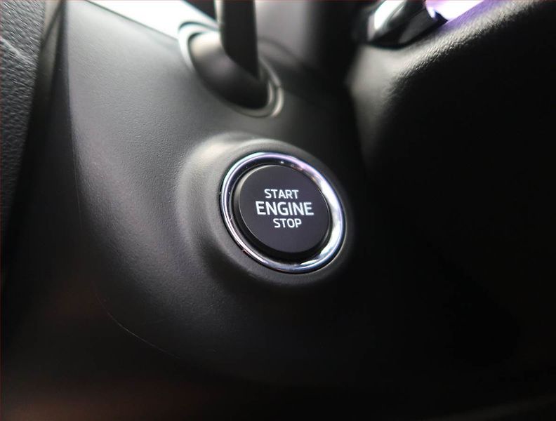 Škoda Enyaq (2022) iV 80 (82 kWh), SoH 96% - fotka 21 z 27