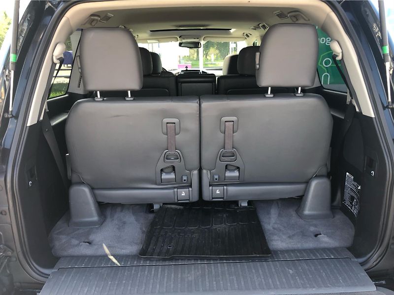 Toyota Land Cruiser 200 D-4D A/T 7 míst - fotka 13 z 30