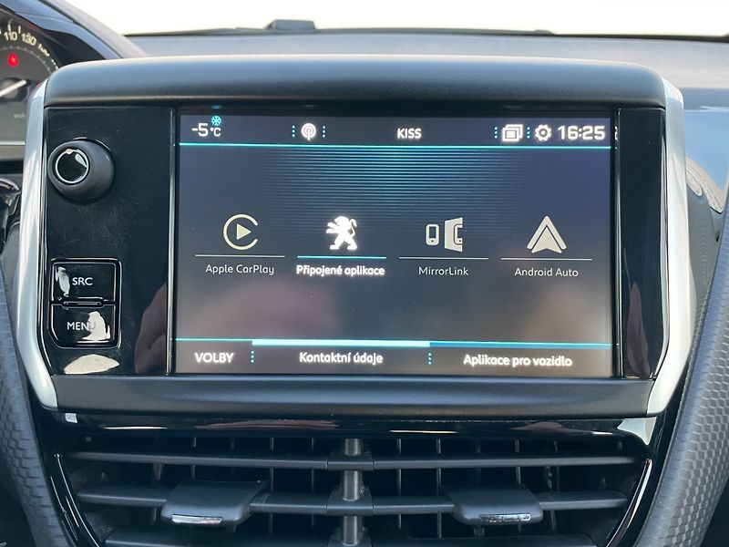 Peugeot 2008 (2019) 1.2PT Car Play! Navigace! - fotka 23 z 26