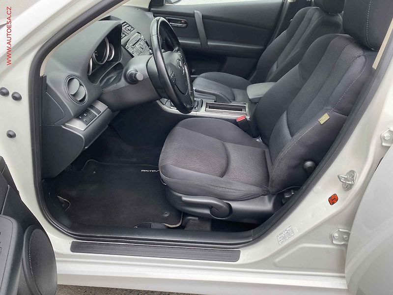 Mazda 6 (2011) 2.2 MZR-CD, AC, TZ - fotka 9 z 17