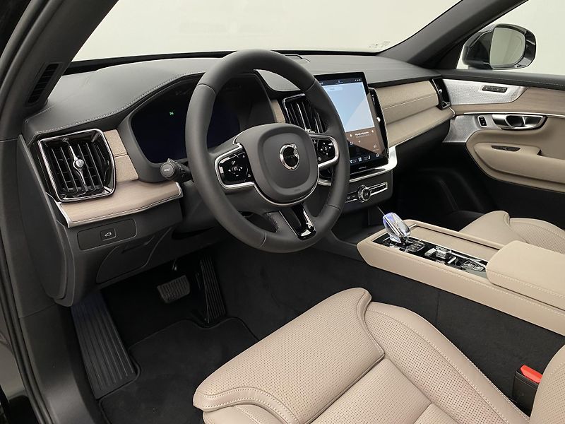 Volvo XC90 (2026) B5 AWD AUT BRIGHT PLUS 7míst - fotka 25 z 66