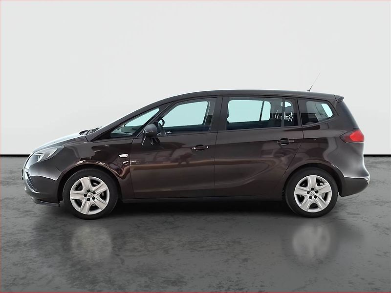 Opel Zafira (2016) 1.4 Turbo, ČR,1.maj - fotka 3 z 13