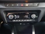 Škoda Fabia (2022) 1.0 TSI, Navi, Tempomat - náhled 19