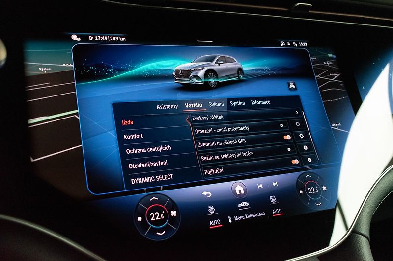 Mercedes-Benz EQS 450 AMG*4M*AIR*TAŽNÉ*TEPELKO* - fotka 29 z 52