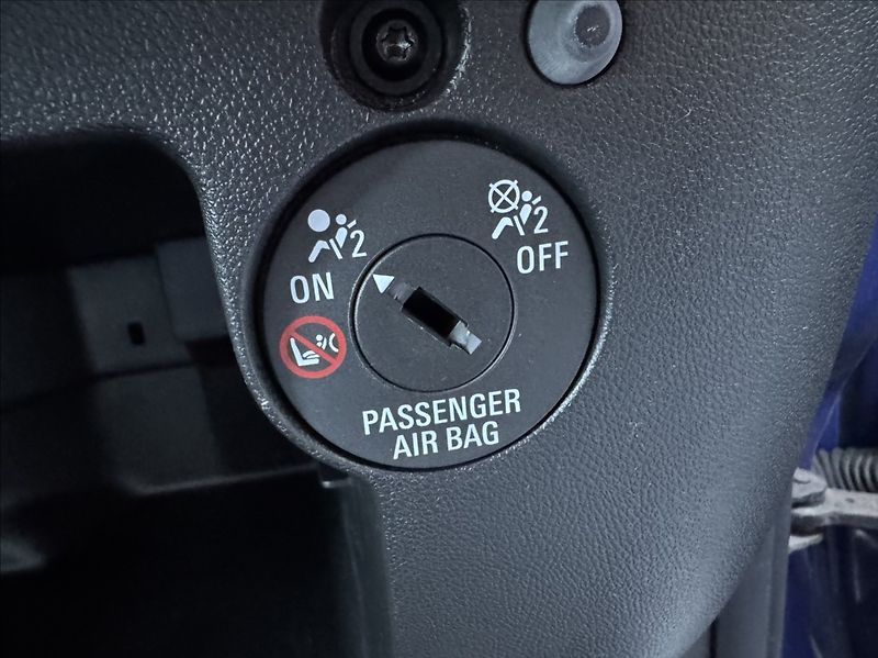 Opel Corsa 1,2 i,51kW,DRIVE,1.maj,původČR - fotka 26 z 50