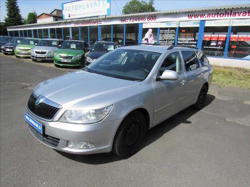 Škoda Octavia 1,6 TDi 77kW Combi - fotka 1 z 27
