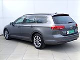 Volkswagen Passat 1,6 TDi Aut.klima Navi Kamera - náhled 11