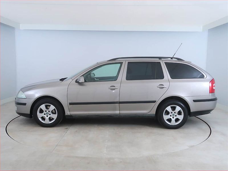 Škoda Octavia (2007) 1.9 TDI, Tažné, Klima - fotka 3 z 13