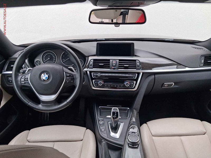 BMW Řada 4 (2014) 2.0D xD, ČR, AT, headUP - fotka 8 z 20