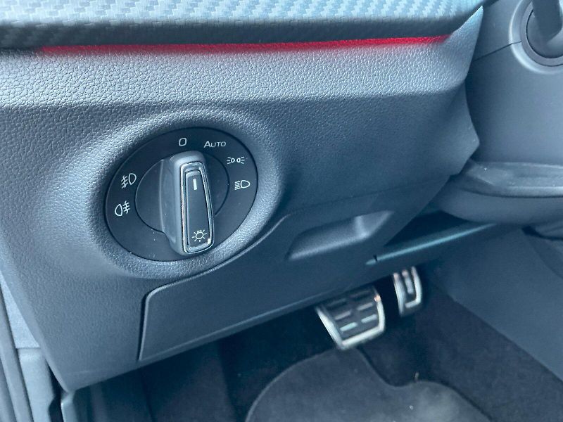 Škoda Kamiq (2026) 1.5 TSI DSG Monte Carlo - fotka 25 z 28