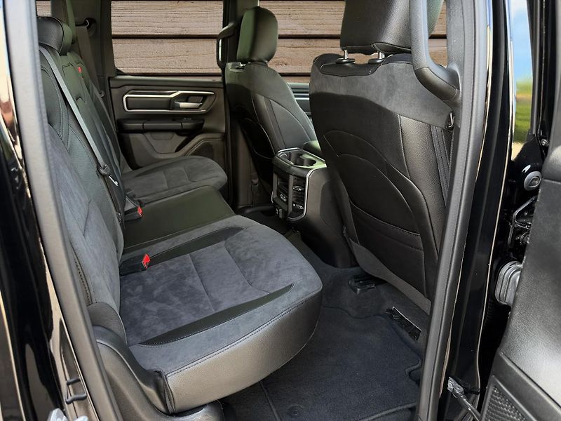 Dodge RAM (2022) +LOOK26+ROUGH COUNTRY 6 INCH+ - fotka 11 z 23