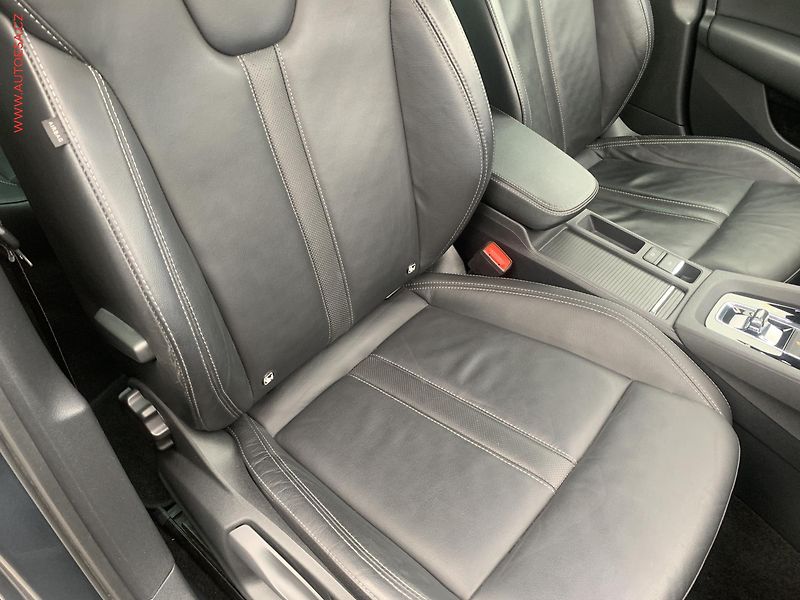 Škoda Octavia (2020) 2.0 TDi, Style, DSG, LED - fotka 12 z 19