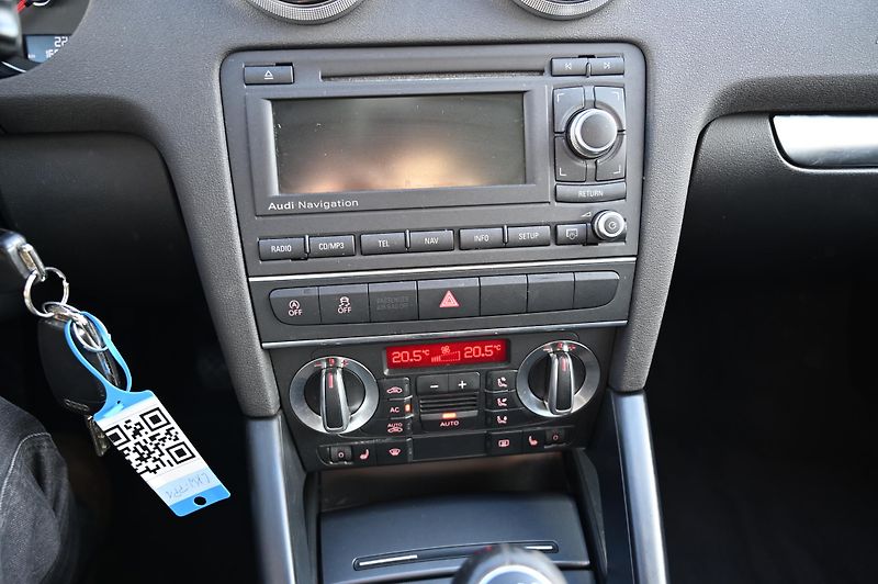 Audi A3 1.4TFSI 92KW Rezervace 6/2011 - fotka 13 z 31