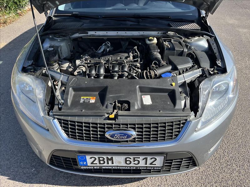 Ford Mondeo 1,6 i KLIMA ROZVODY SERVIS - fotka 27 z 34