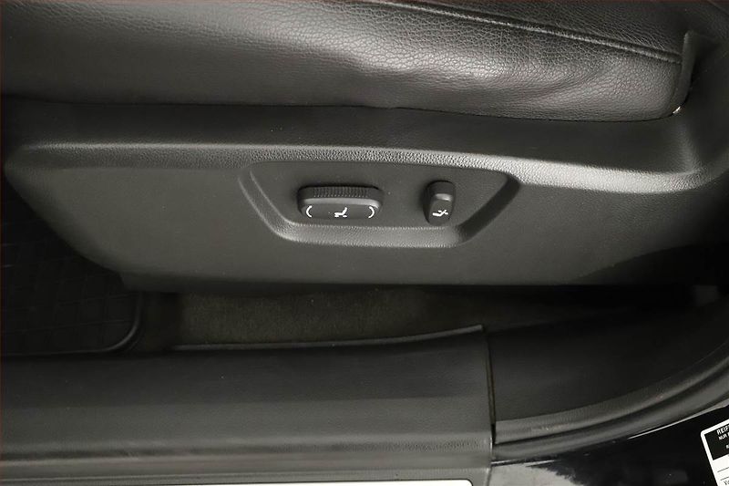 Opel Antara (2012) 2.2 CDTI, 4X4, Automat, Navi - fotka 11 z 18