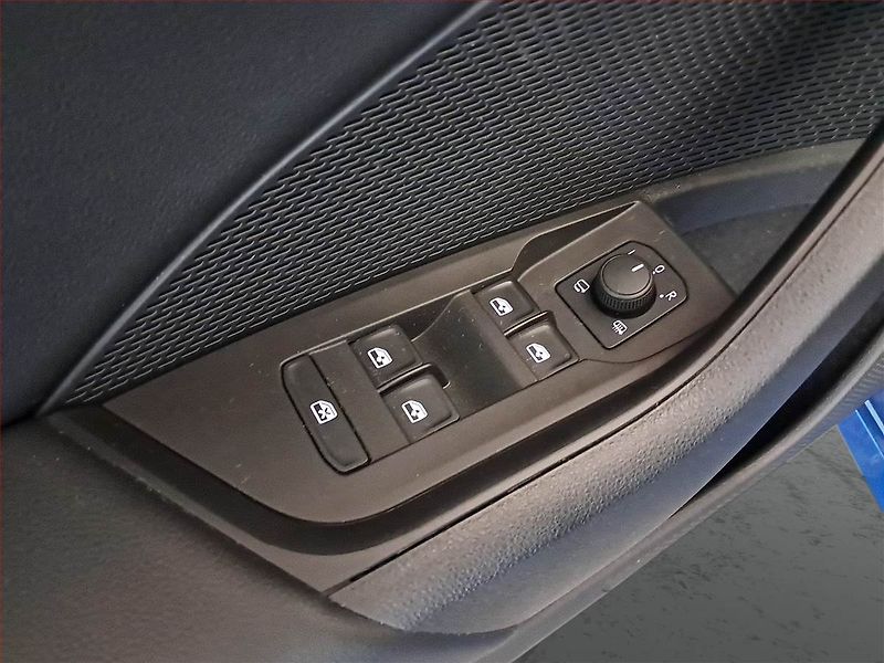Škoda Octavia (2022) 2.0 TDI - fotka 15 z 17