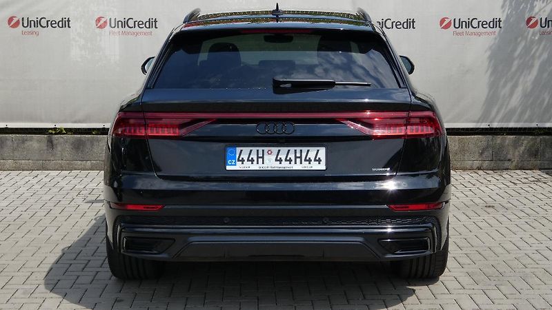 Audi Q8 50 TDi quattro Tiptronic - fotka 4 z 29