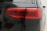 Volkswagen Passat 2,0 TDI 110kW DSG Business Zár - náhled 26